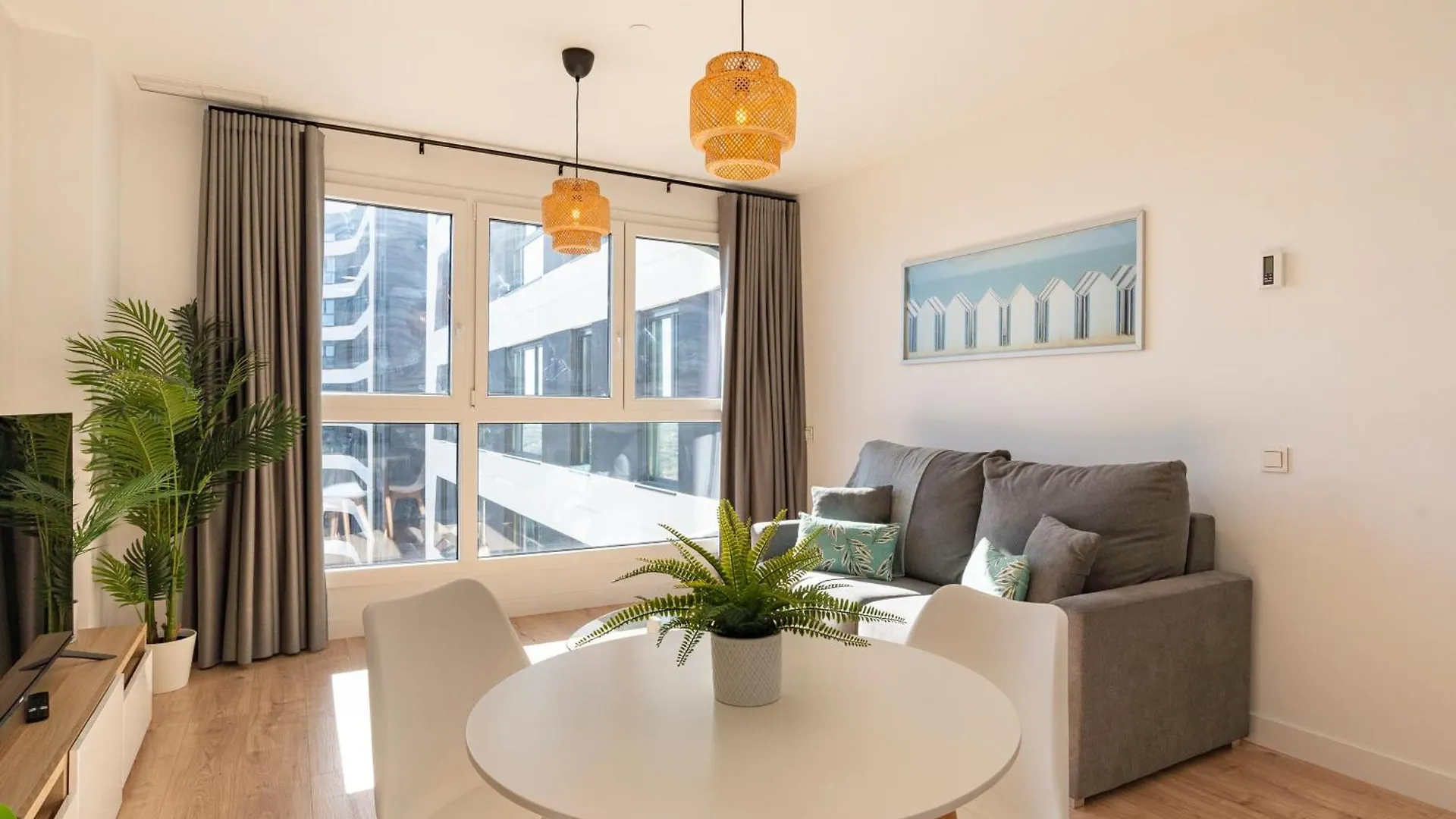 Skyline V Pool & Coworking By Ele Apartments Malaga