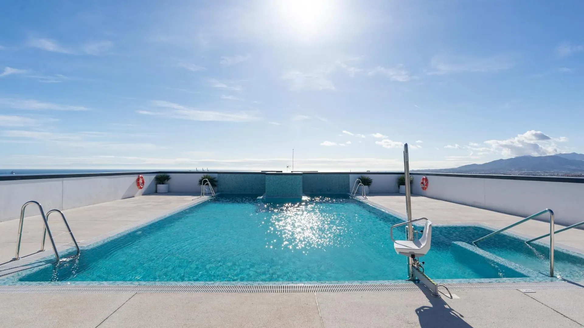 Skyline V Pool & Coworking By Ele Apartments Malaga