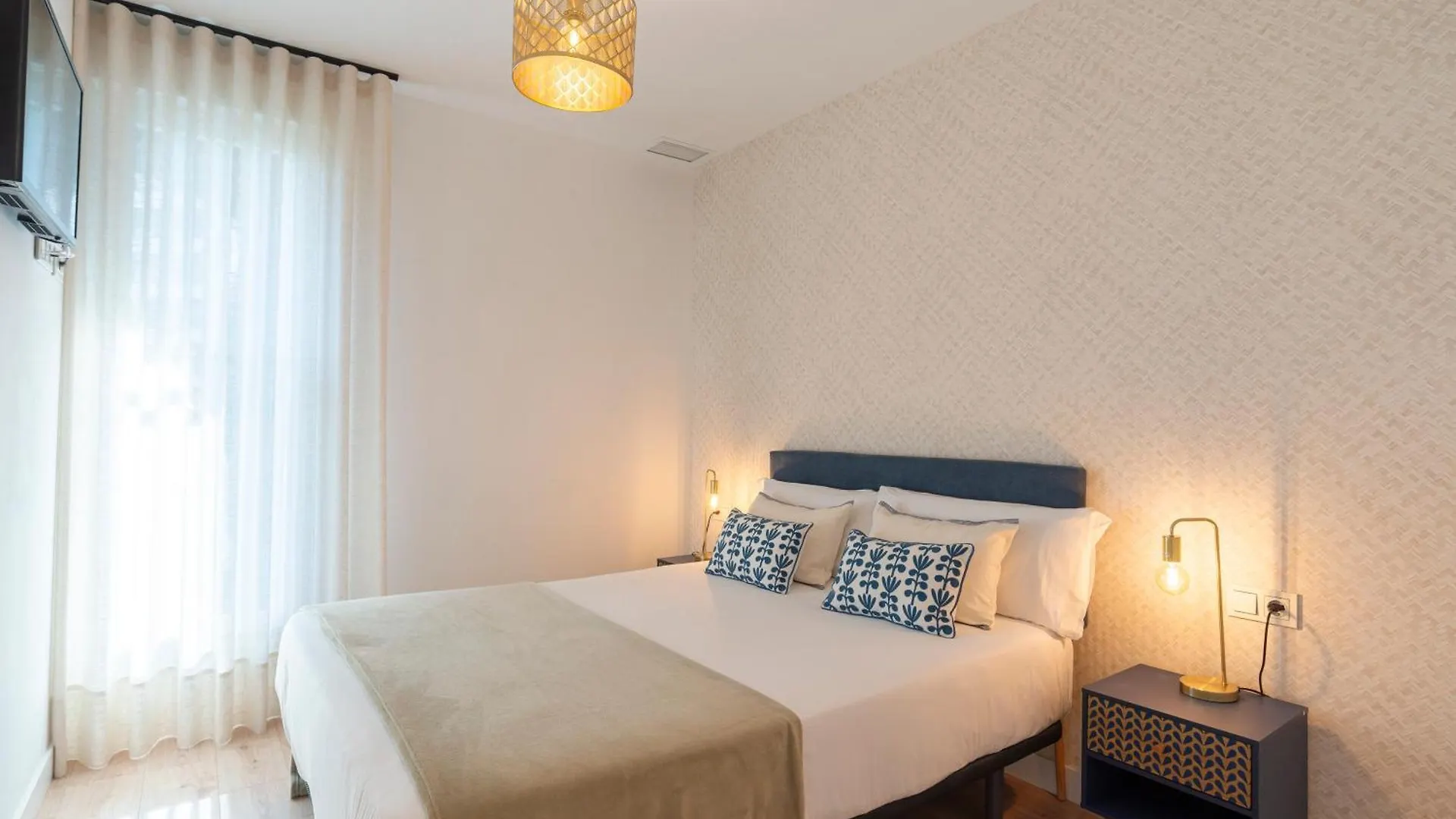Skyline V Pool & Coworking By Ele Apartments Malaga