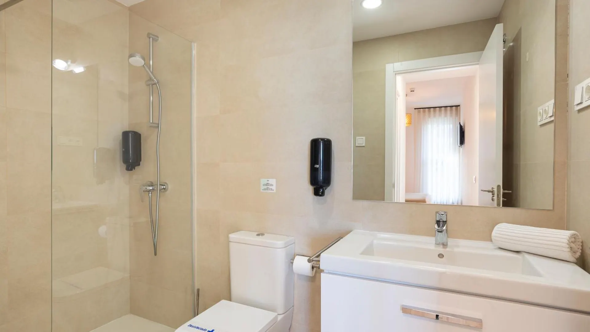 Skyline V Pool & Coworking By Ele Apartments Malaga